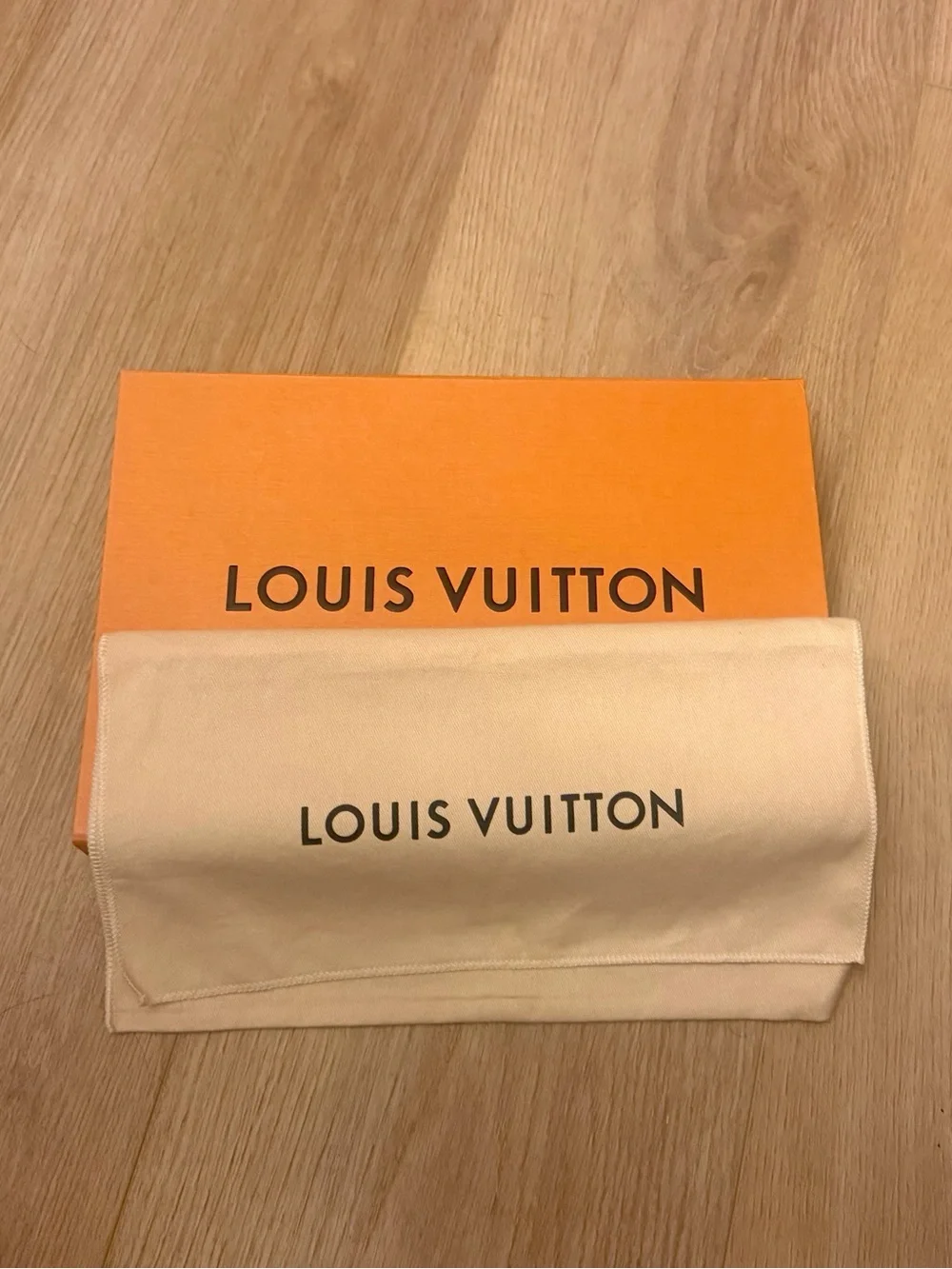 Authentic Louis Vuitton Beige Dust Pouch with Orange Box